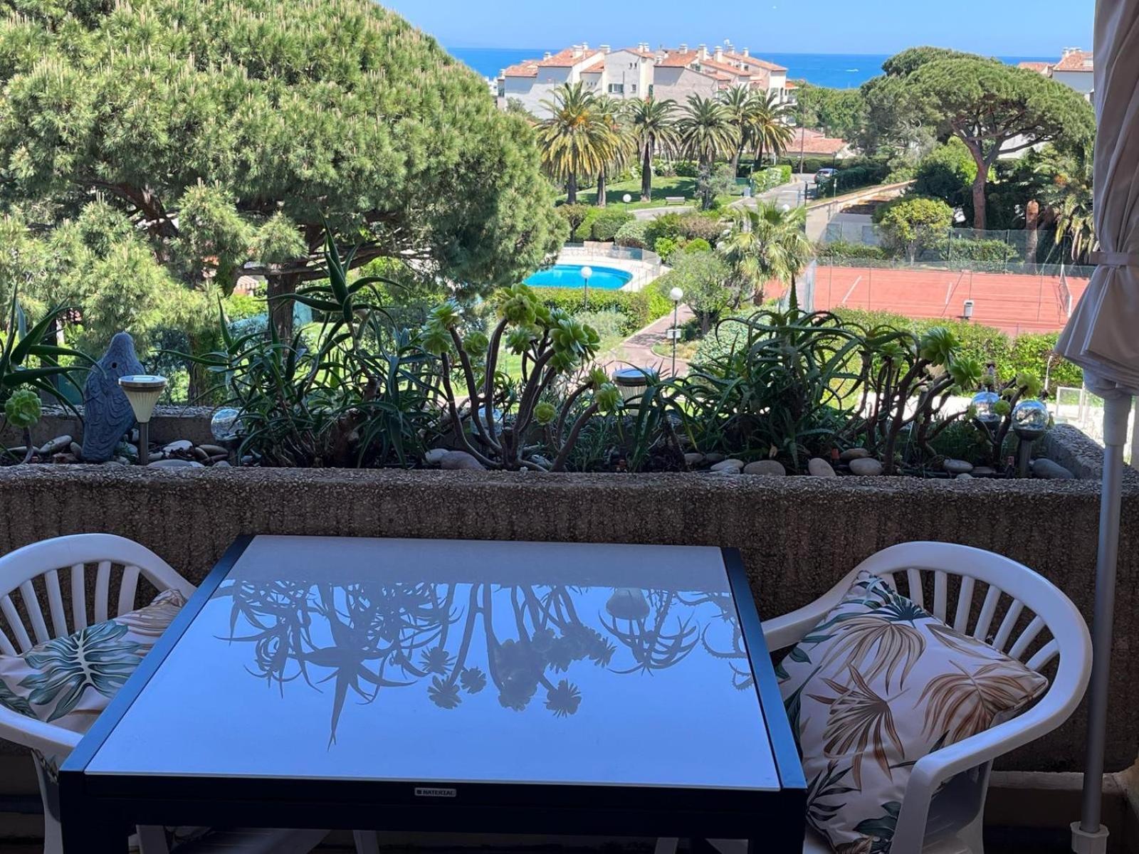 Antibes Secured Parc Velusine With Private Parking, Terrace, Pools And Tennis Courts. Ngoại thất bức ảnh
