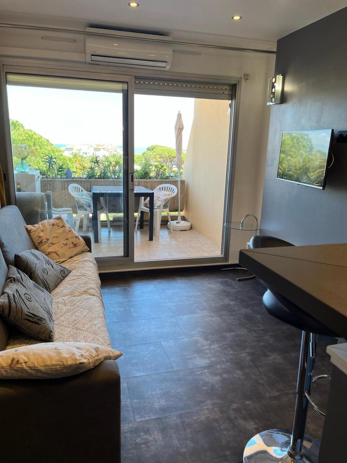 Antibes Secured Parc Velusine With Private Parking, Terrace, Pools And Tennis Courts. Ngoại thất bức ảnh